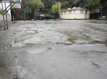 上海良时为大别山燕春中学捐资翻修操场