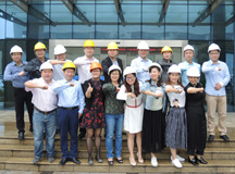 交大资本奉贤班老师及同学莅临上海良时智能参观指导